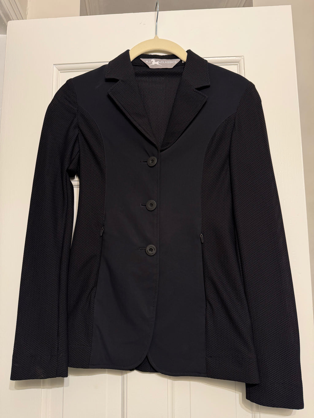 RJ Classics Mesh Childs 14R showcoat