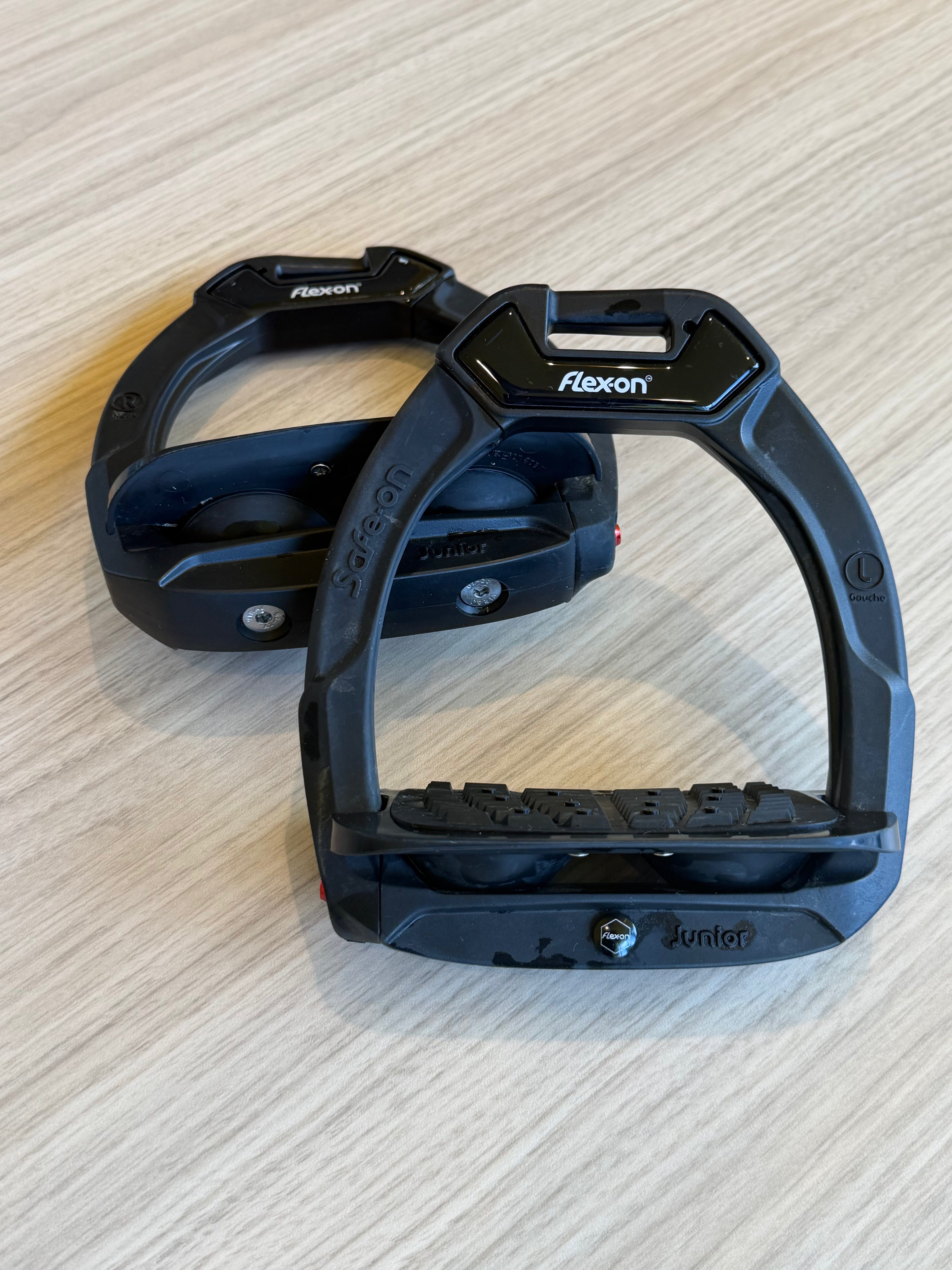 Flex-On Junior Stirrups